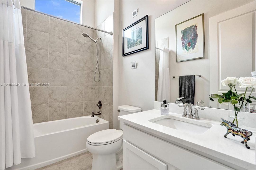 For Sale: $848,800 (3 beds, 2 baths, 1762 Square Feet)