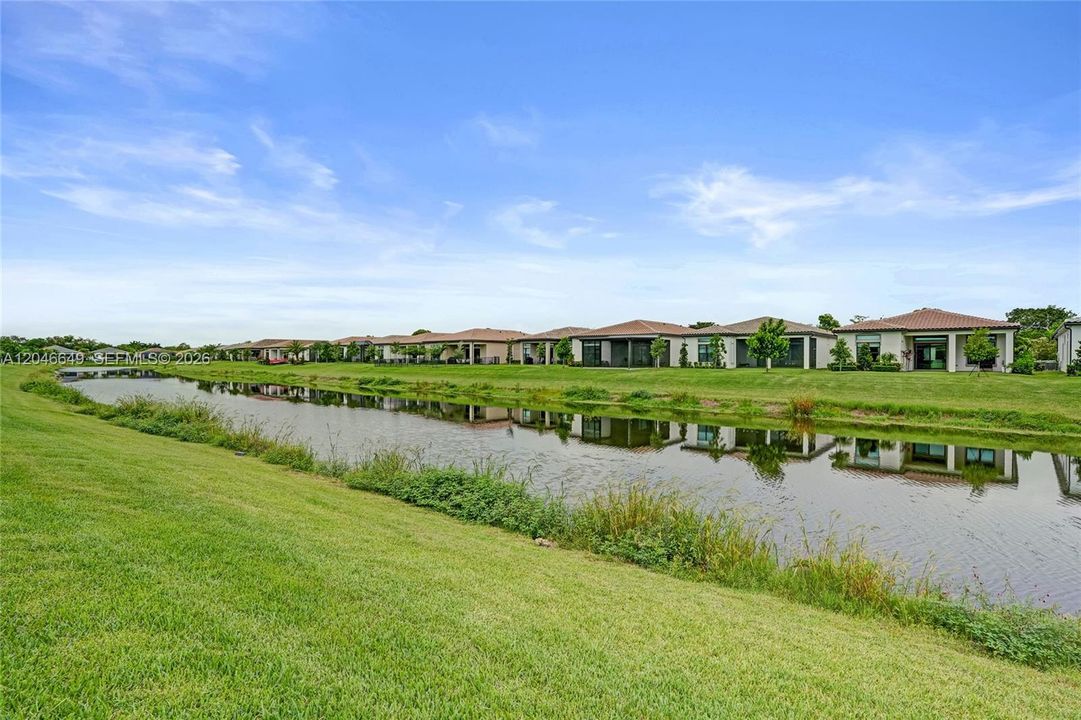 For Sale: $848,800 (3 beds, 2 baths, 1762 Square Feet)