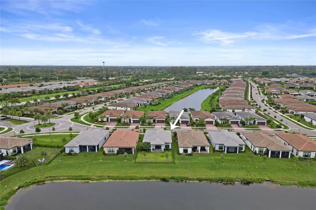 For Sale: $848,800 (3 beds, 2 baths, 1762 Square Feet)