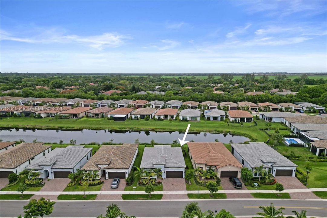 For Sale: $848,800 (3 beds, 2 baths, 1762 Square Feet)