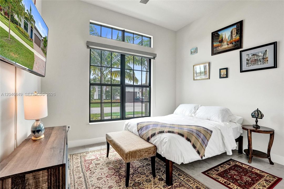 For Sale: $848,800 (3 beds, 2 baths, 1762 Square Feet)