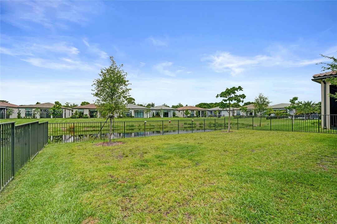 For Sale: $848,800 (3 beds, 2 baths, 1762 Square Feet)