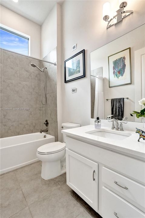 For Sale: $848,800 (3 beds, 2 baths, 1762 Square Feet)