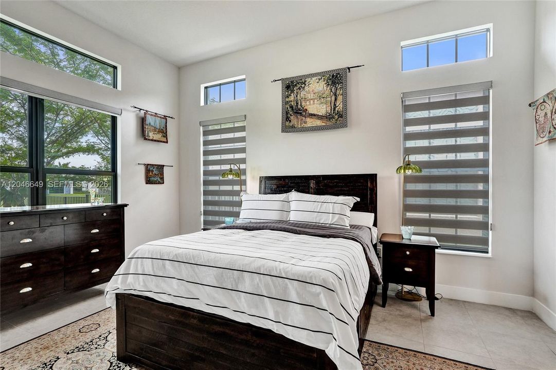For Sale: $848,800 (3 beds, 2 baths, 1762 Square Feet)
