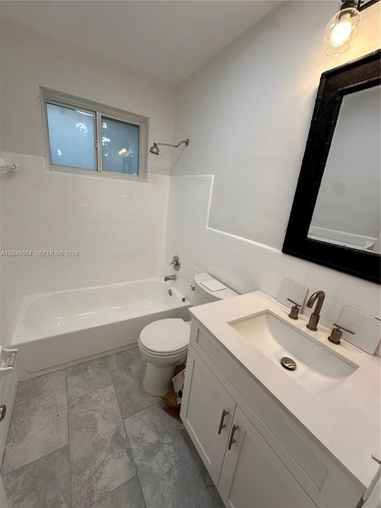 En Renta: $5,998 (3 camas, 2 baños, 3169 Pies cuadrados)