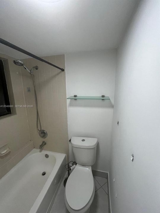 В аренду: $2,650 (2 спален, 2 ванн, 1090 Квадратных фут)