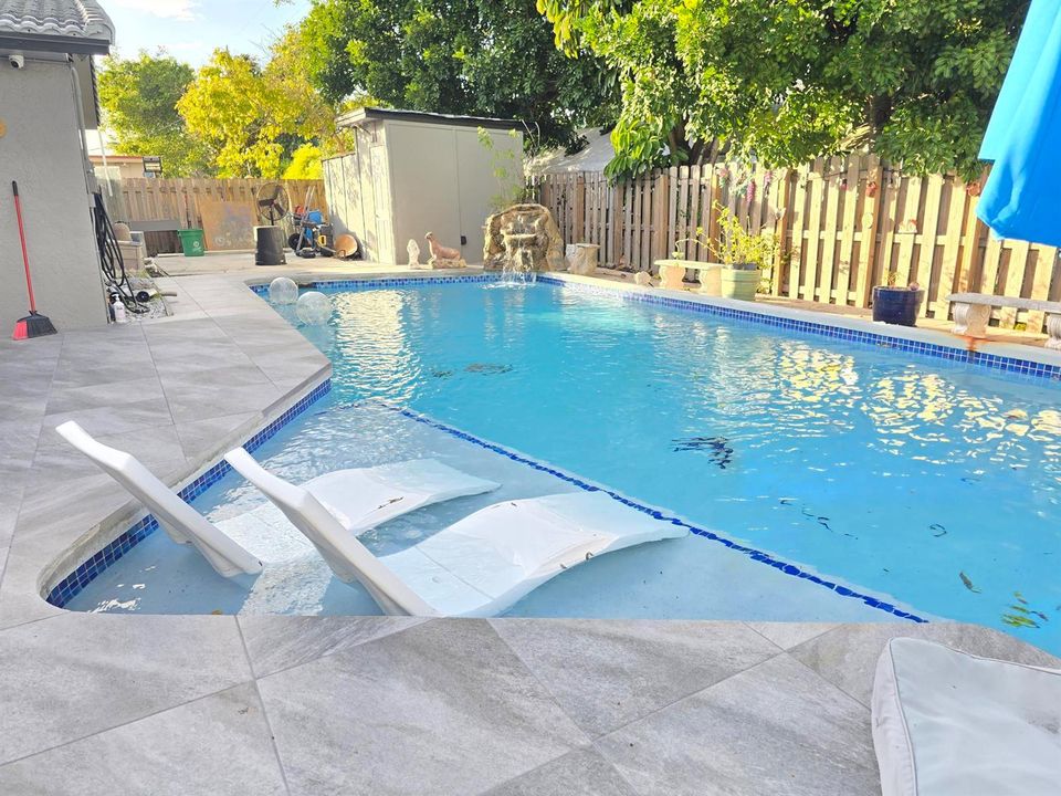 pool7