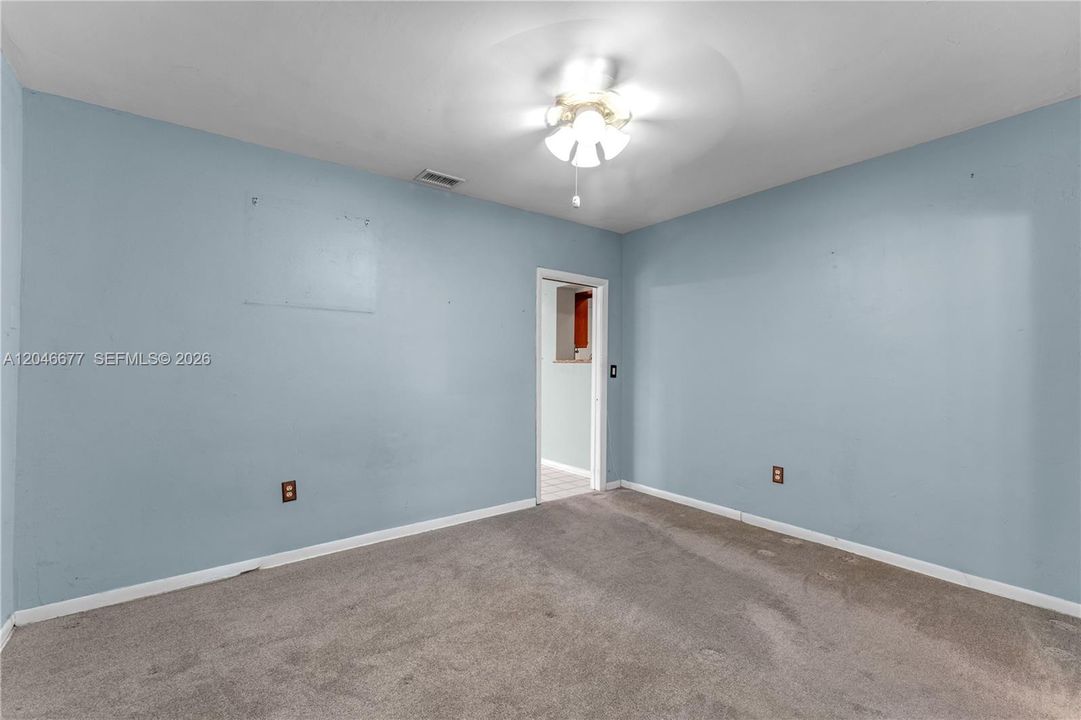 В аренду: $3,500 (4 спален, 3 ванн, 1461 Квадратных фут)