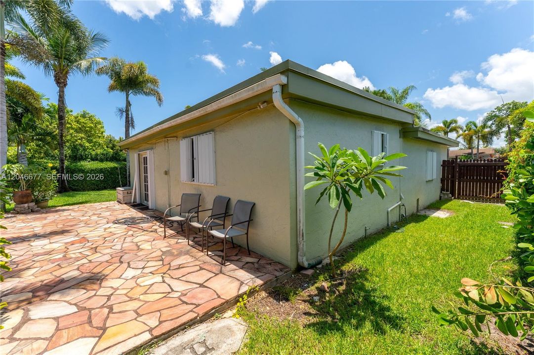 В аренду: $3,500 (4 спален, 3 ванн, 1461 Квадратных фут)