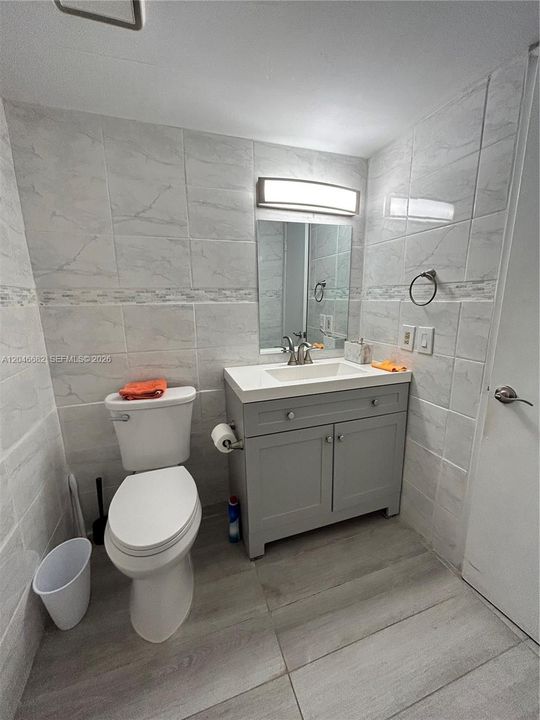 En Renta: $2,400 (2 camas, 2 baños, 1000 Pies cuadrados)