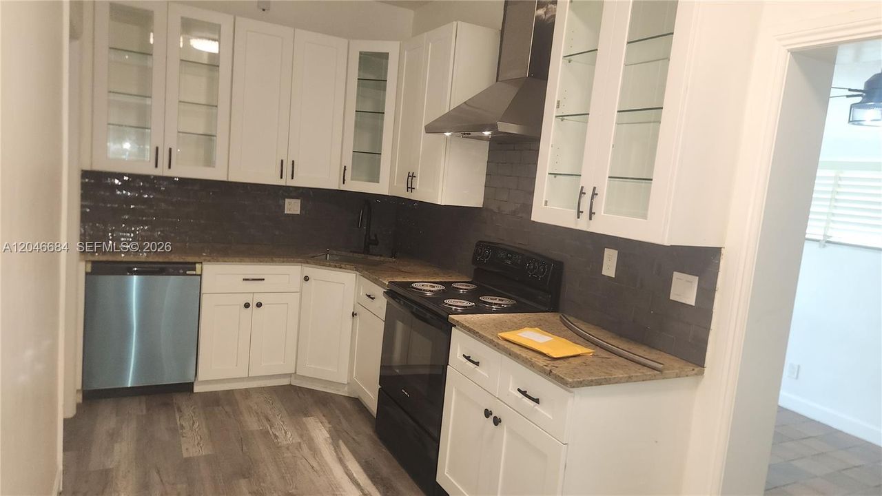 На продажу: $499,000 (3 спален, 2 ванн, 1514 Квадратных фут)