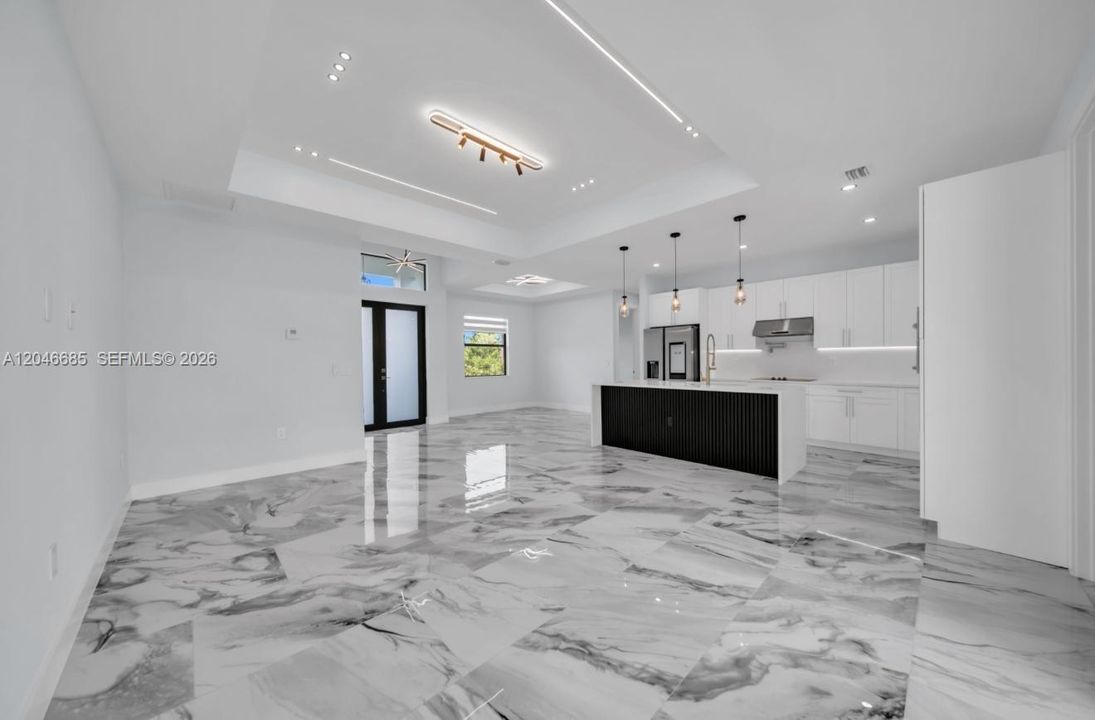 En Venta: $369,900 (3 camas, 2 baños, 0 Pies cuadrados)