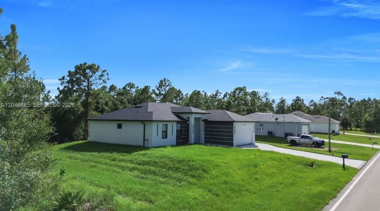 En Venta: $369,900 (3 camas, 2 baños, 0 Pies cuadrados)
