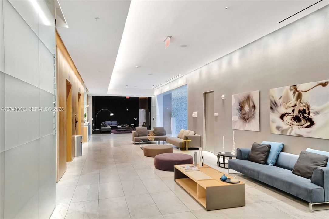 For Sale: $1,199,000 (2 beds, 2 baths, 1407 Square Feet)