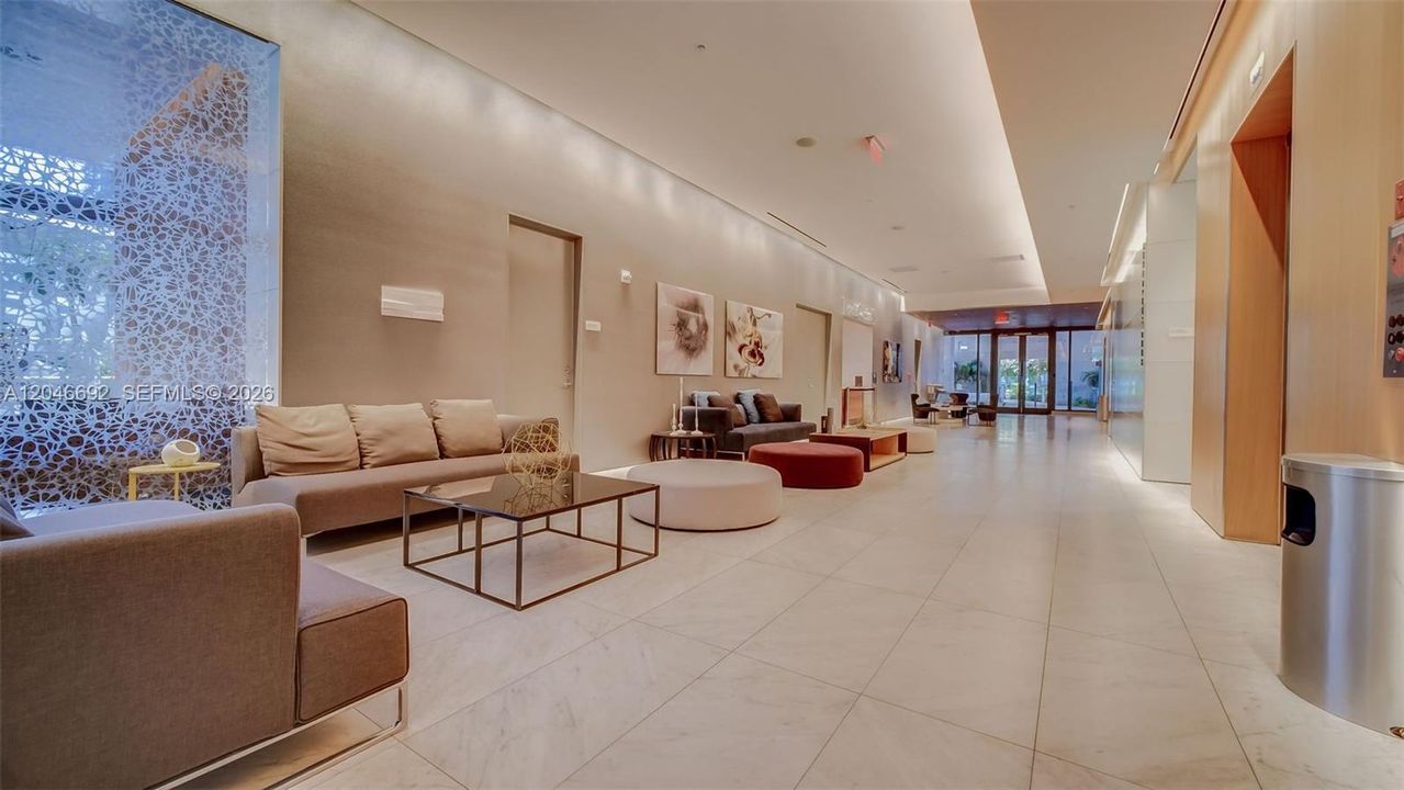 For Sale: $1,199,000 (2 beds, 2 baths, 1407 Square Feet)