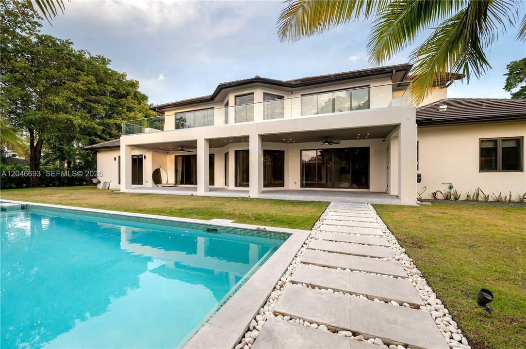 En Venta: $6,350,000 (7 camas, 7 baños, 6353 Pies cuadrados)