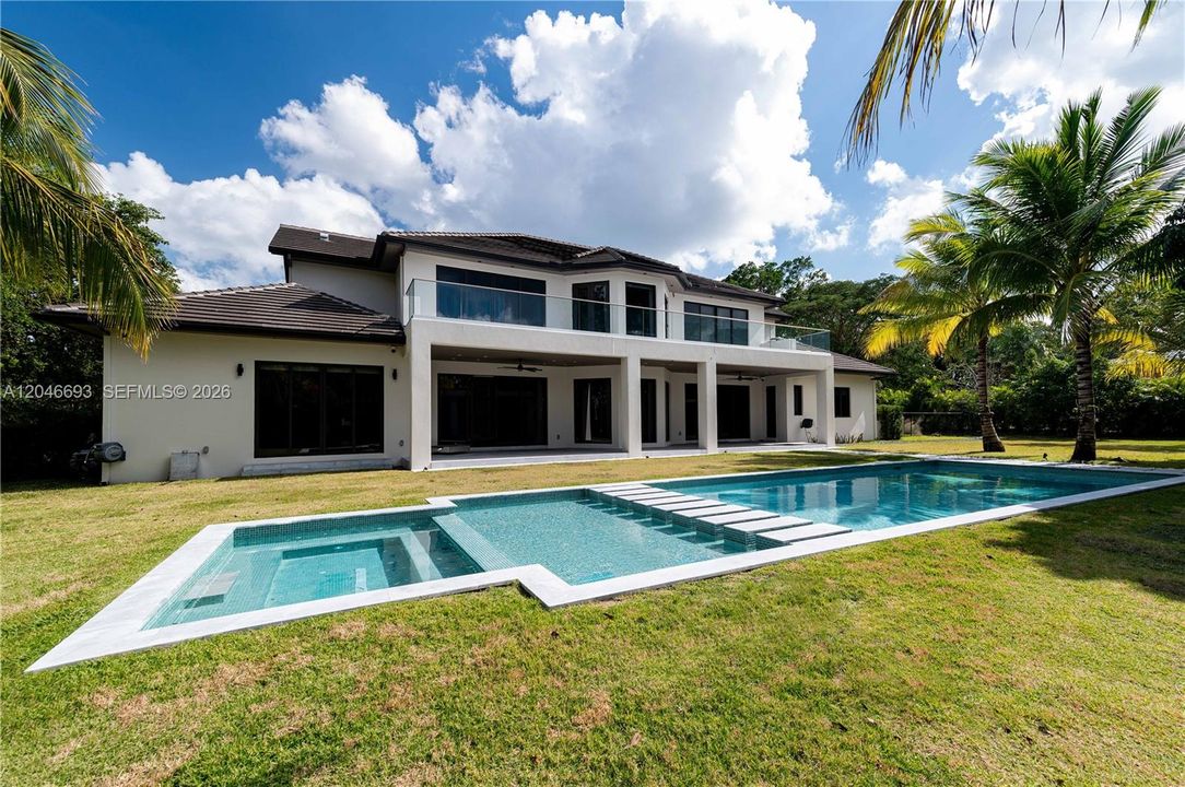 En Venta: $6,350,000 (7 camas, 7 baños, 6353 Pies cuadrados)