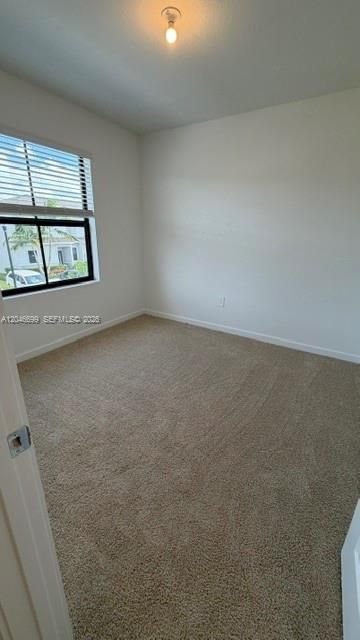 В аренду: $2,650 (3 спален, 2 ванн, 0 Квадратных фут)
