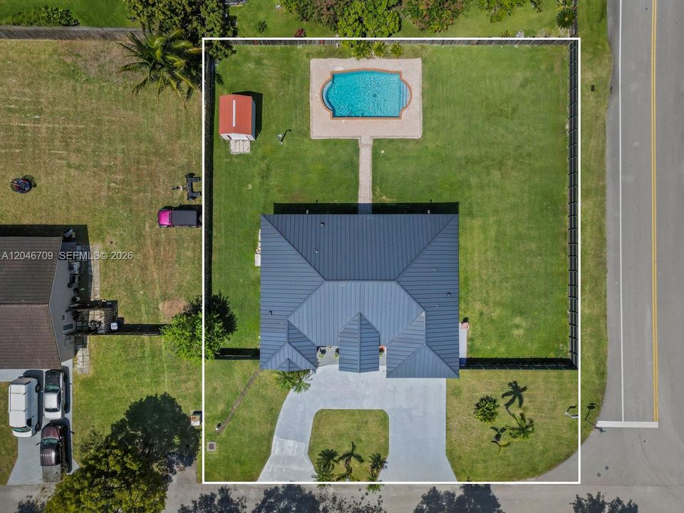 For Sale: $895,000 (4 beds, 3 baths, 2106 Square Feet)