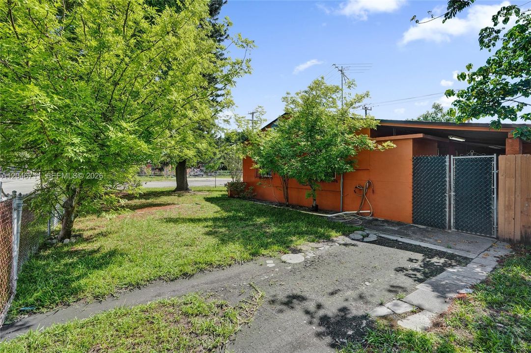 На продажу: $520,000 (4 спален, 2 ванн, 0 Квадратных фут)