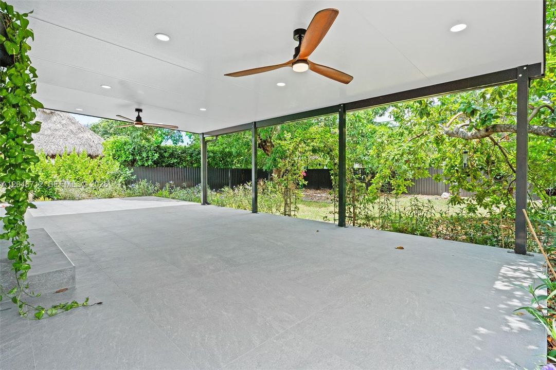 For Rent: $5,000 (3 beds, 3 baths, 1498 Square Feet)