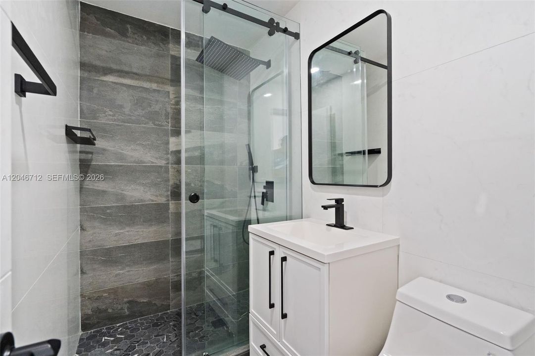 For Rent: $5,000 (3 beds, 3 baths, 1498 Square Feet)
