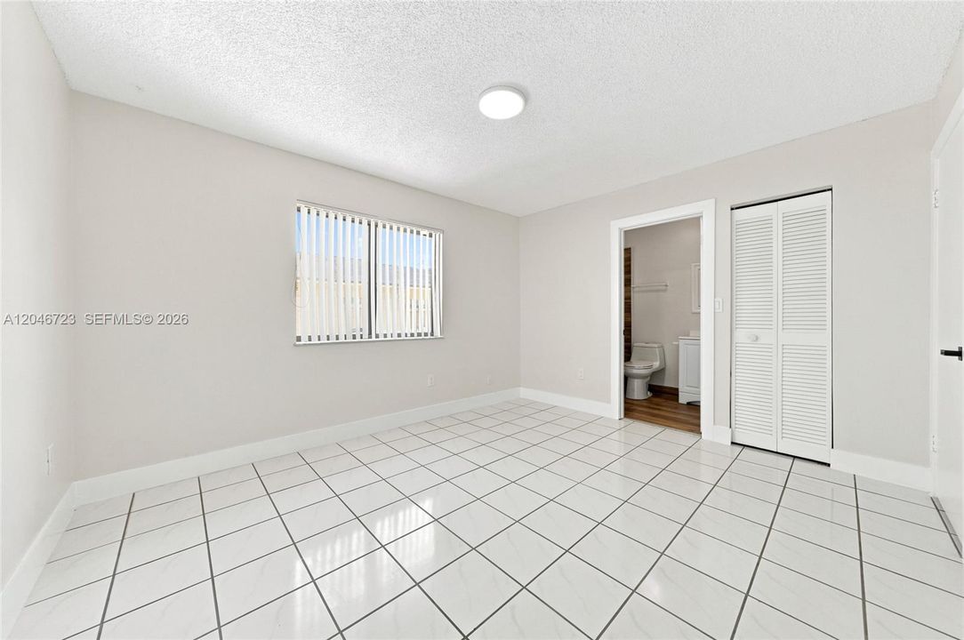 В аренду: $2,900 (3 спален, 2 ванн, 1000 Квадратных фут)