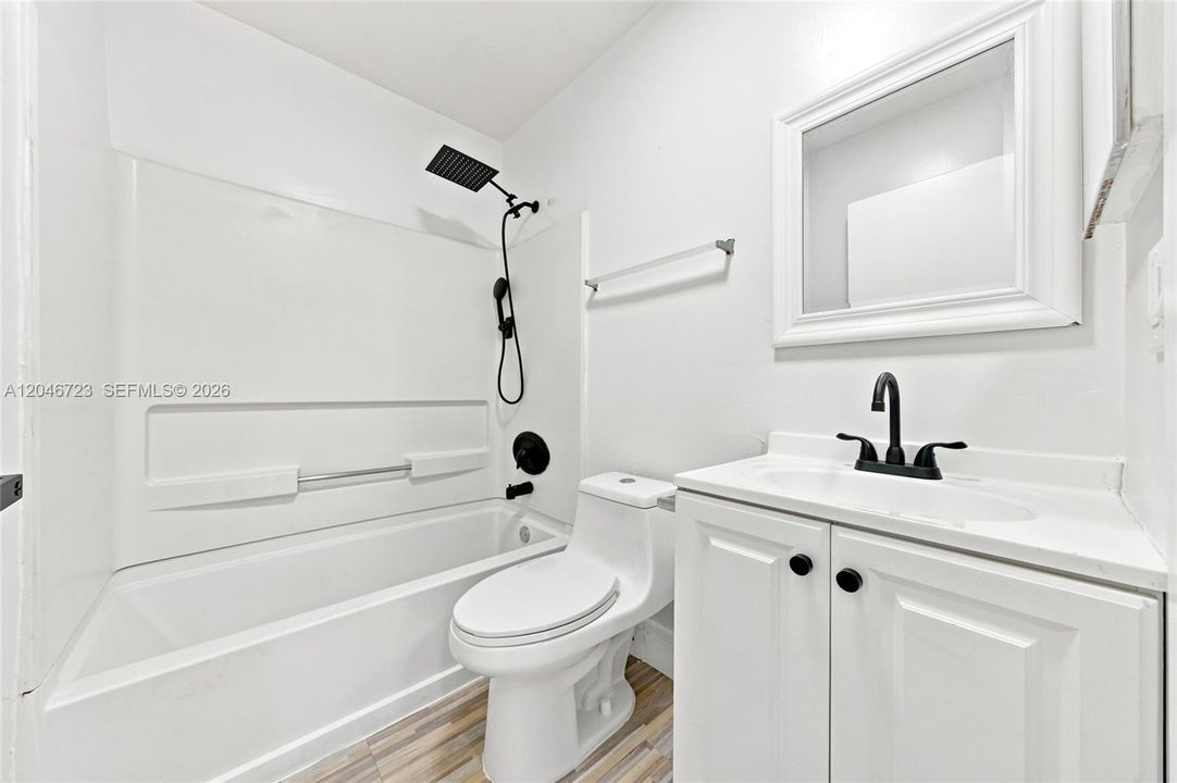 В аренду: $2,900 (3 спален, 2 ванн, 1000 Квадратных фут)
