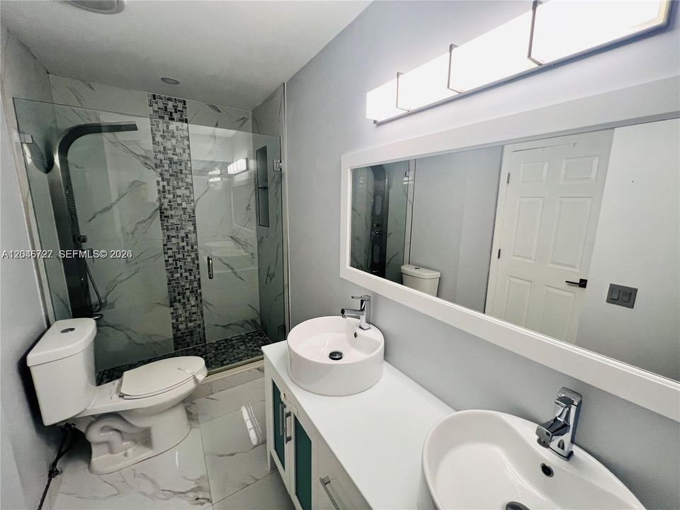 В аренду: $2,850 (3 спален, 2 ванн, 1090 Квадратных фут)