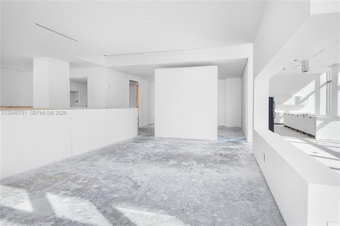 For Sale: $7,000,000 (5 beds, 7 baths, 6834 Square Feet)