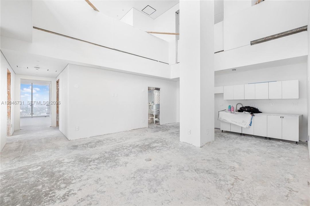 For Sale: $7,000,000 (5 beds, 7 baths, 6834 Square Feet)