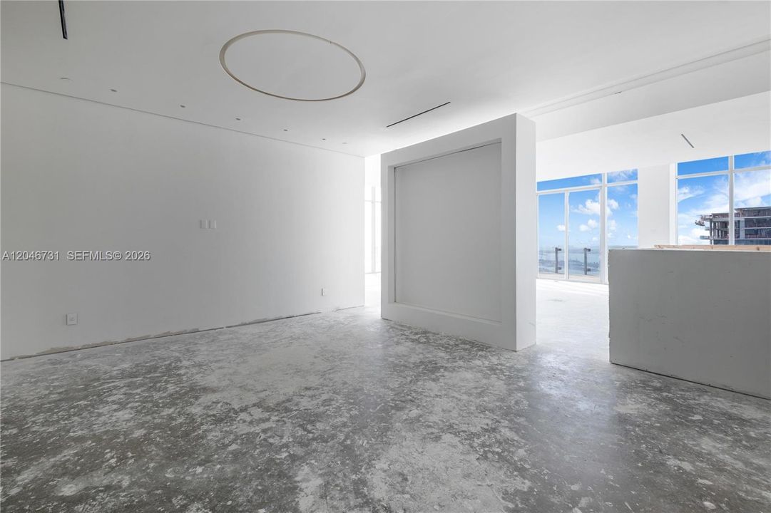 For Sale: $7,000,000 (5 beds, 7 baths, 6834 Square Feet)