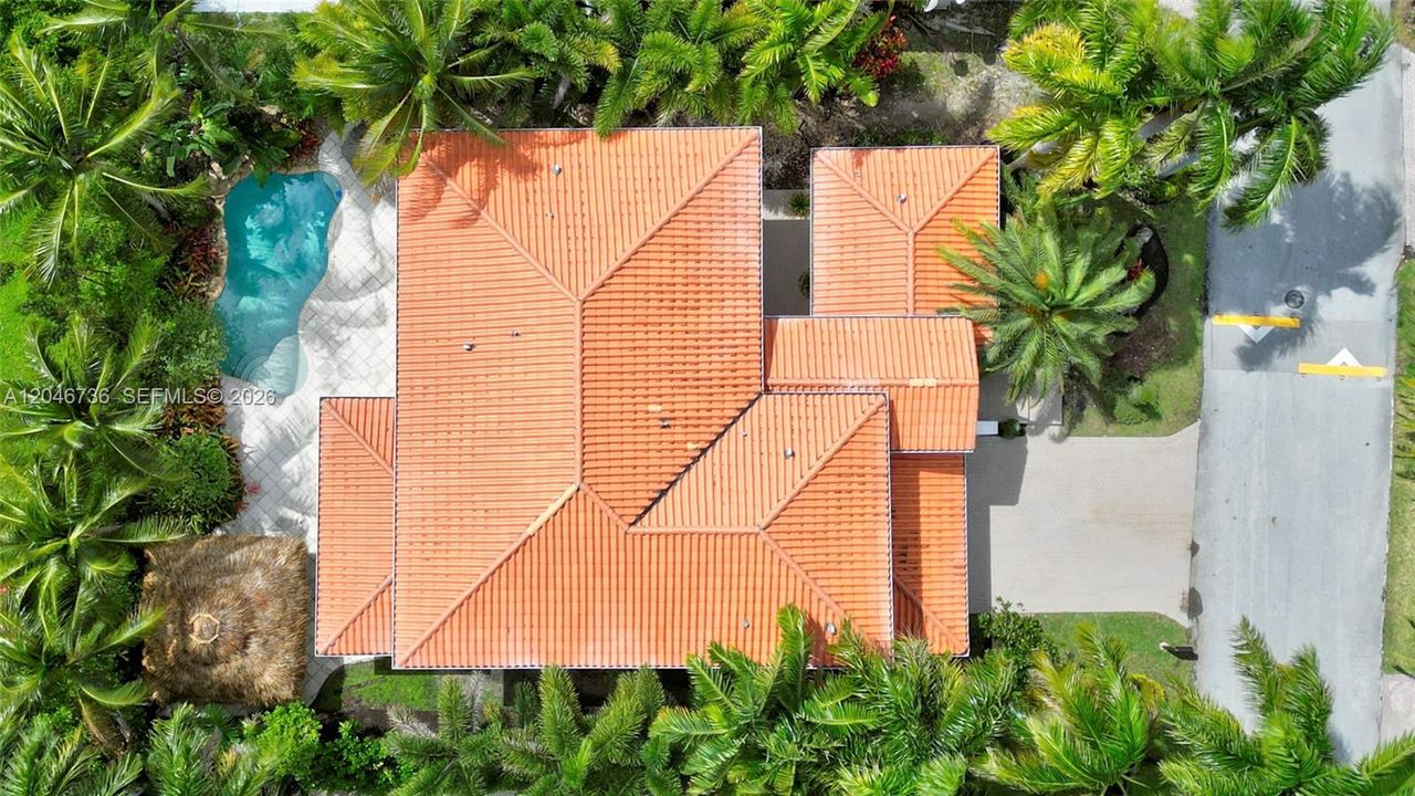 На продажу: $1,350,000 (5 спален, 4 ванн, 3399 Квадратных фут)