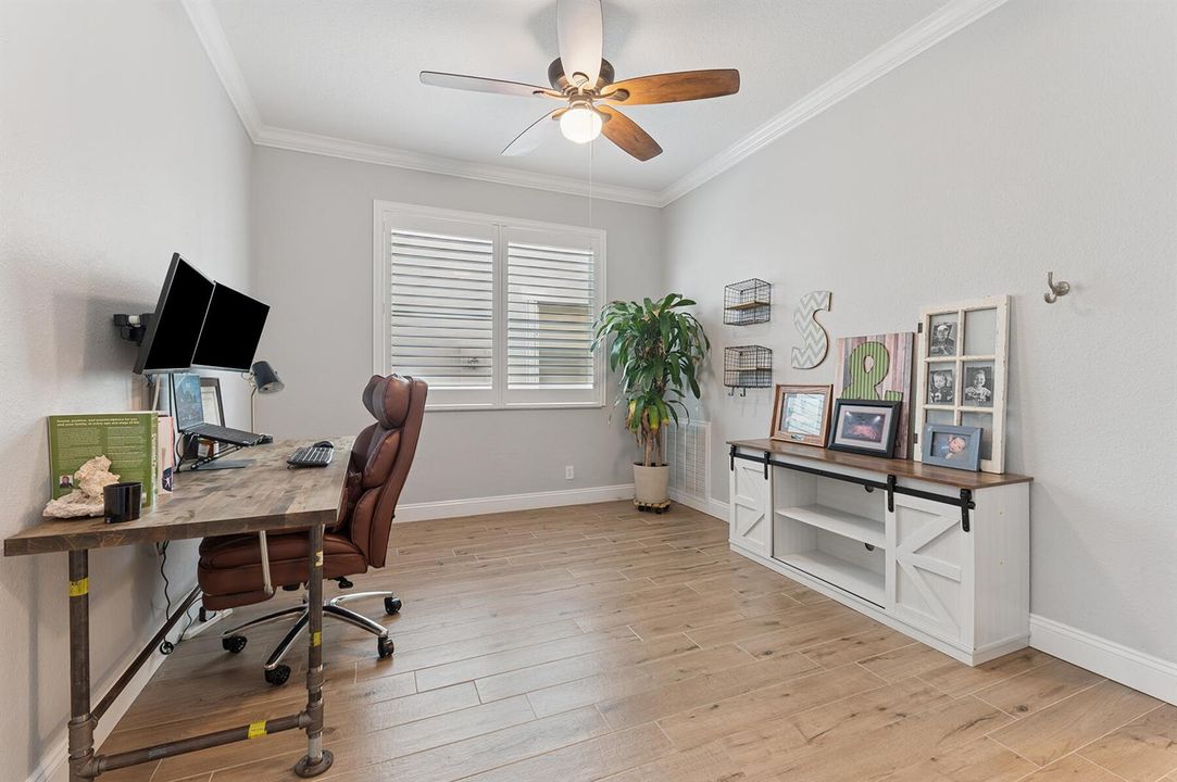 Office/Downstairs Den/4th Bedroom