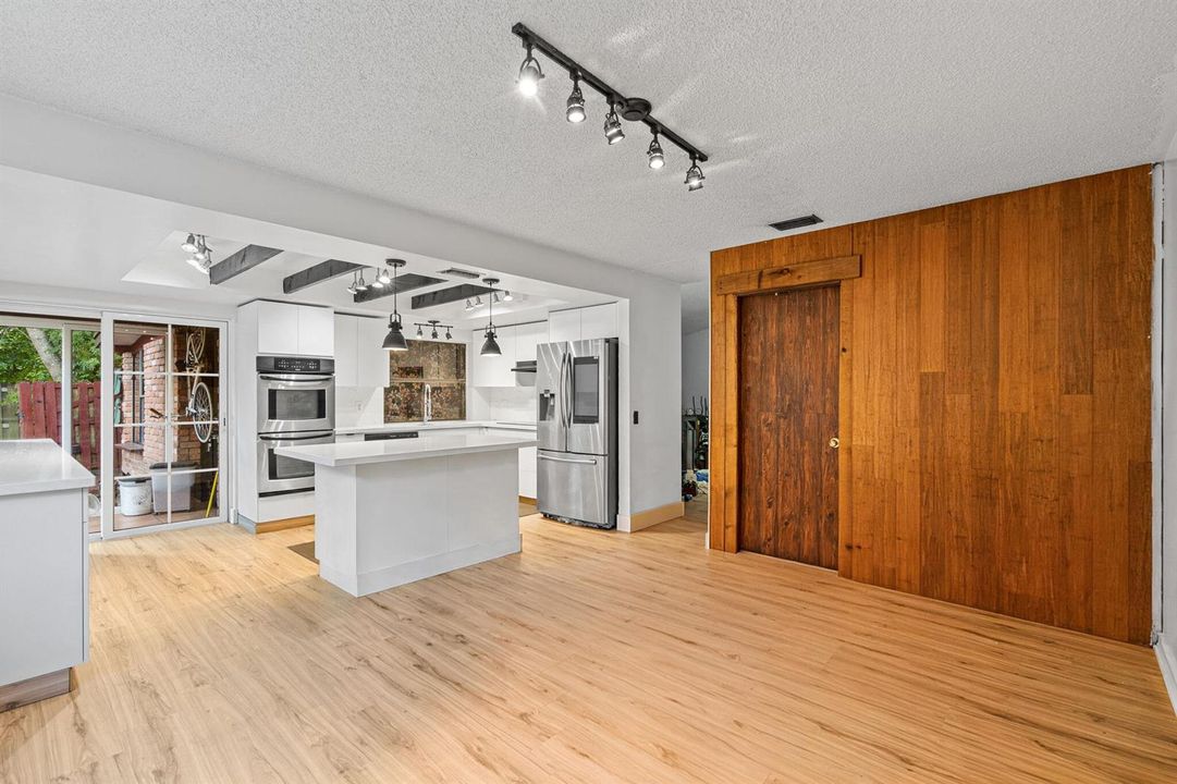 22-web-or-mls-22