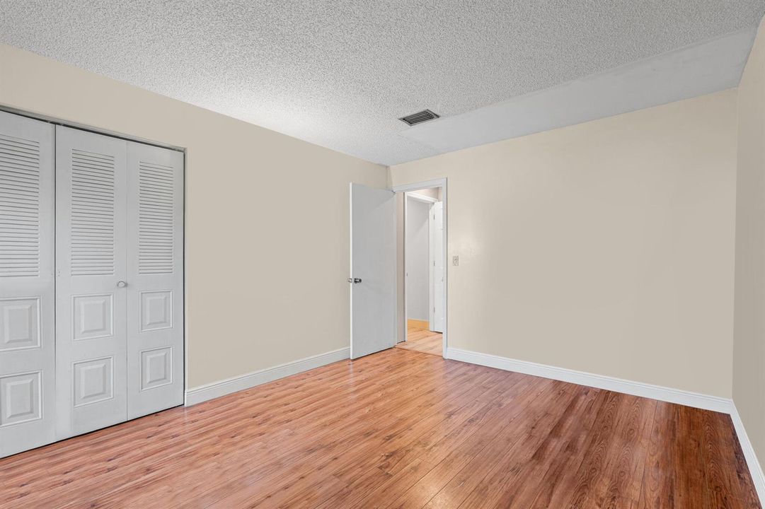 49-web-or-mls-49