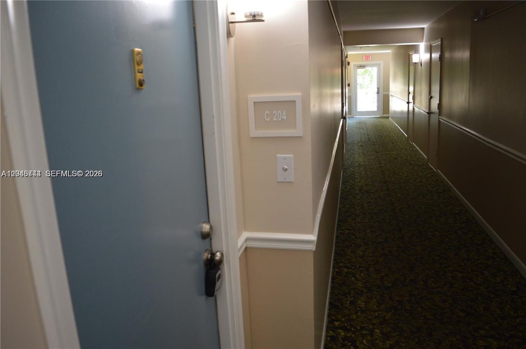 For Rent: $1,500 (1 beds, 1 baths, 750 Square Feet)