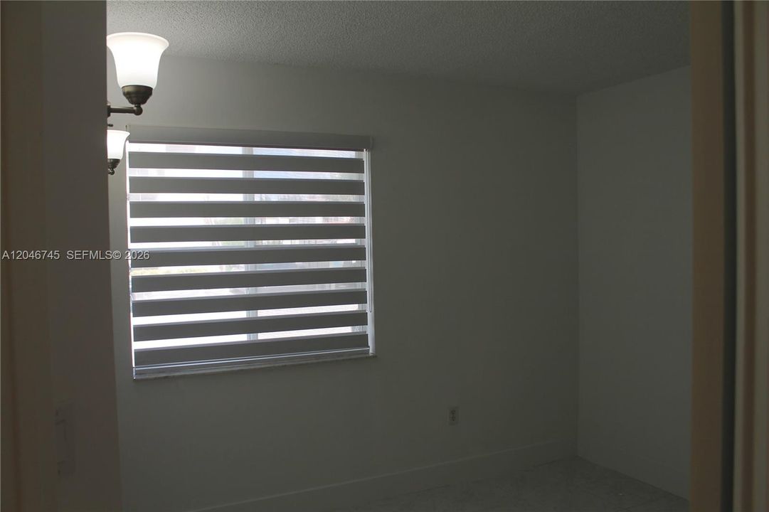 В аренду: $2,850 (3 спален, 2 ванн, 1090 Квадратных фут)