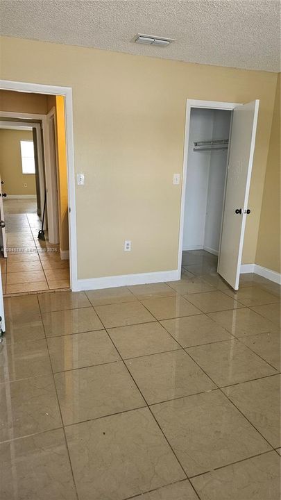 En Renta: $2,300 (2 camas, 2 baños, 1084 Pies cuadrados)
