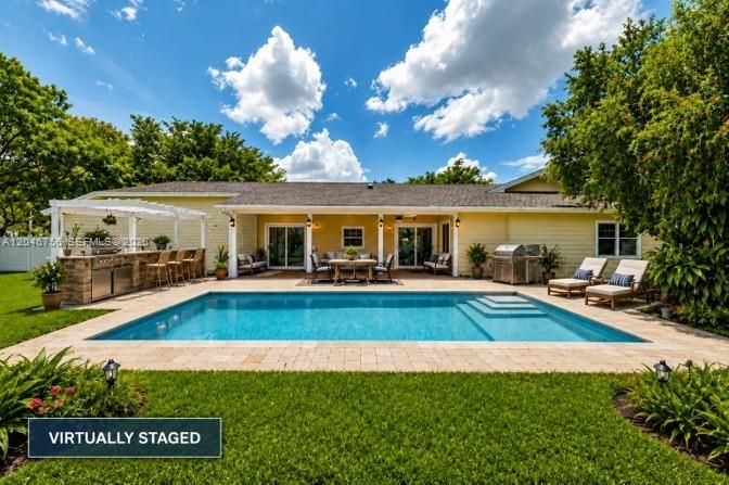 For Sale: $750,000 (4 beds, 2 baths, 2153 Square Feet)