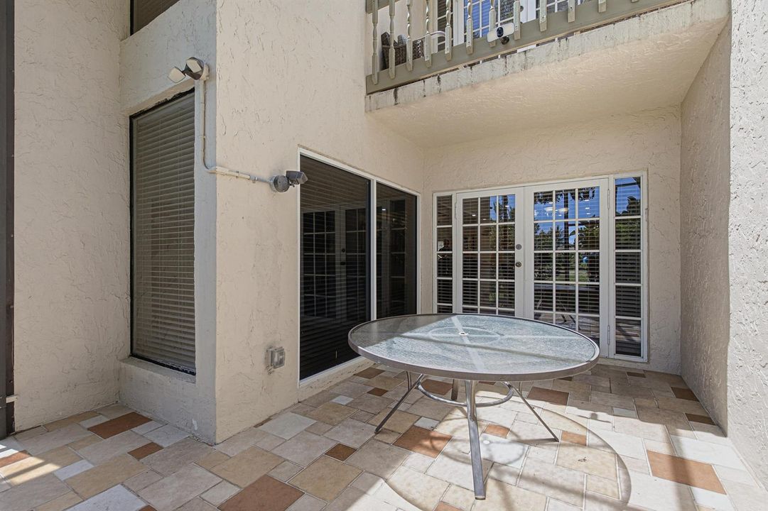 Patio-B