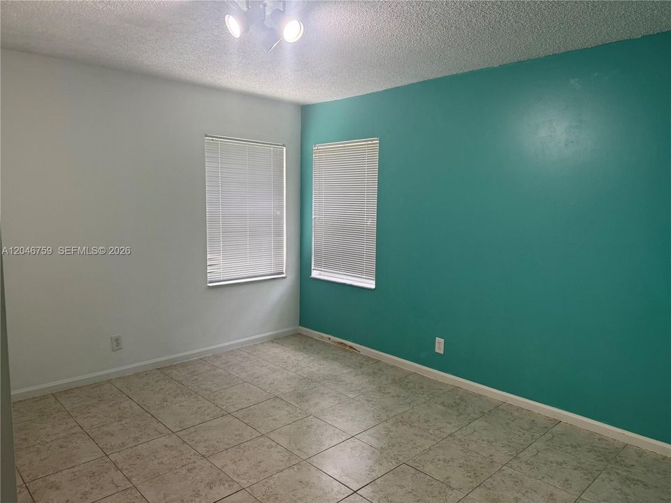 For Sale: $638,000 (3 beds, 2 baths, 2063 Square Feet)