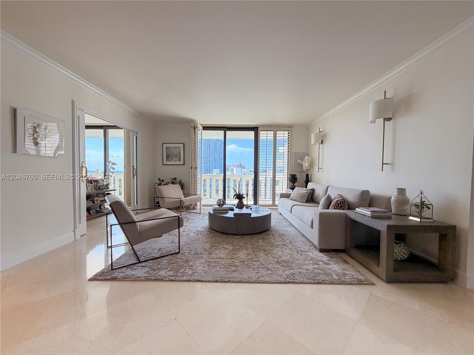 For Rent: $14,000 (3 beds, 3 baths, 2228 Square Feet)