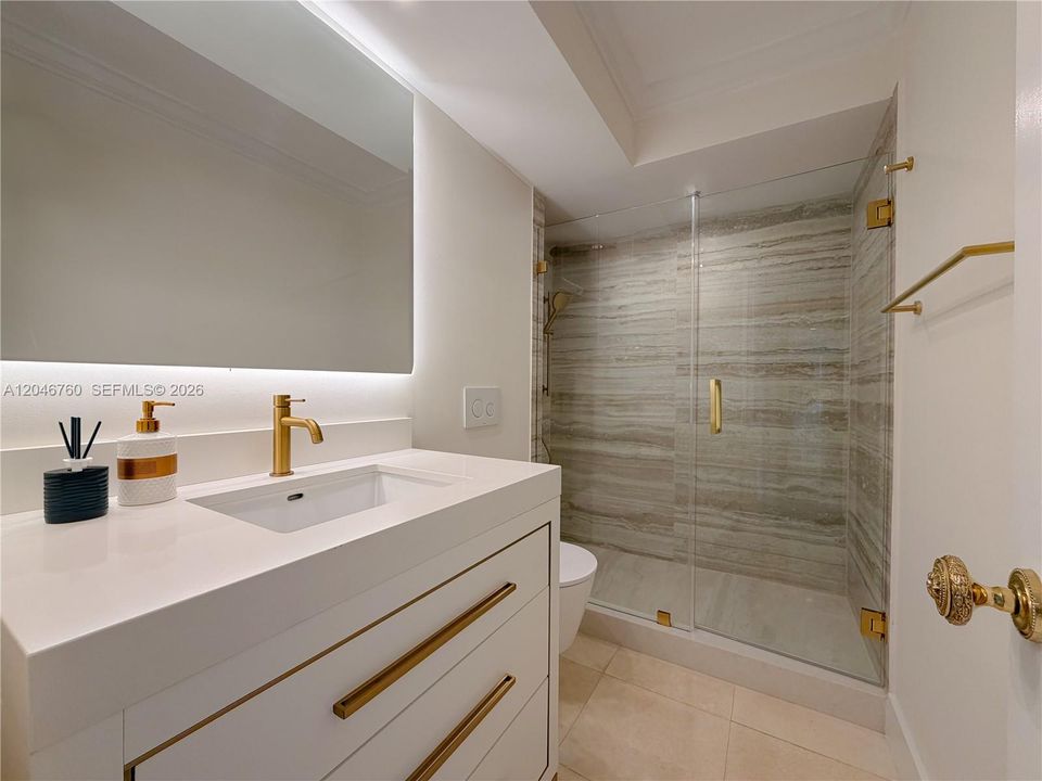 For Rent: $14,000 (3 beds, 3 baths, 2228 Square Feet)