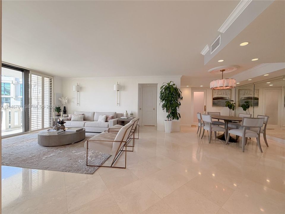 For Rent: $14,000 (3 beds, 3 baths, 2228 Square Feet)