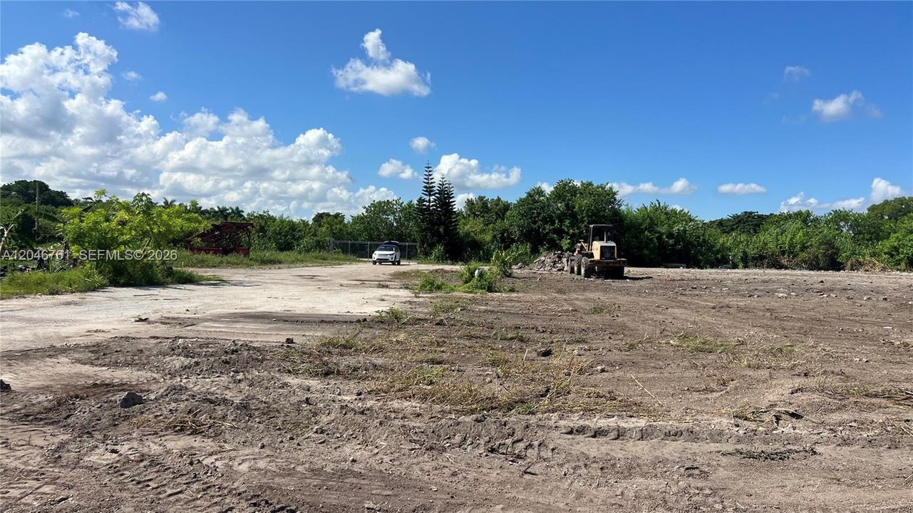 На продажу: $749,900 (5.00 acres)