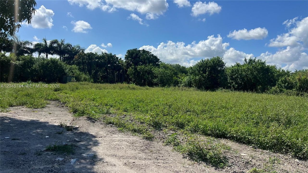 На продажу: $749,900 (5.00 acres)