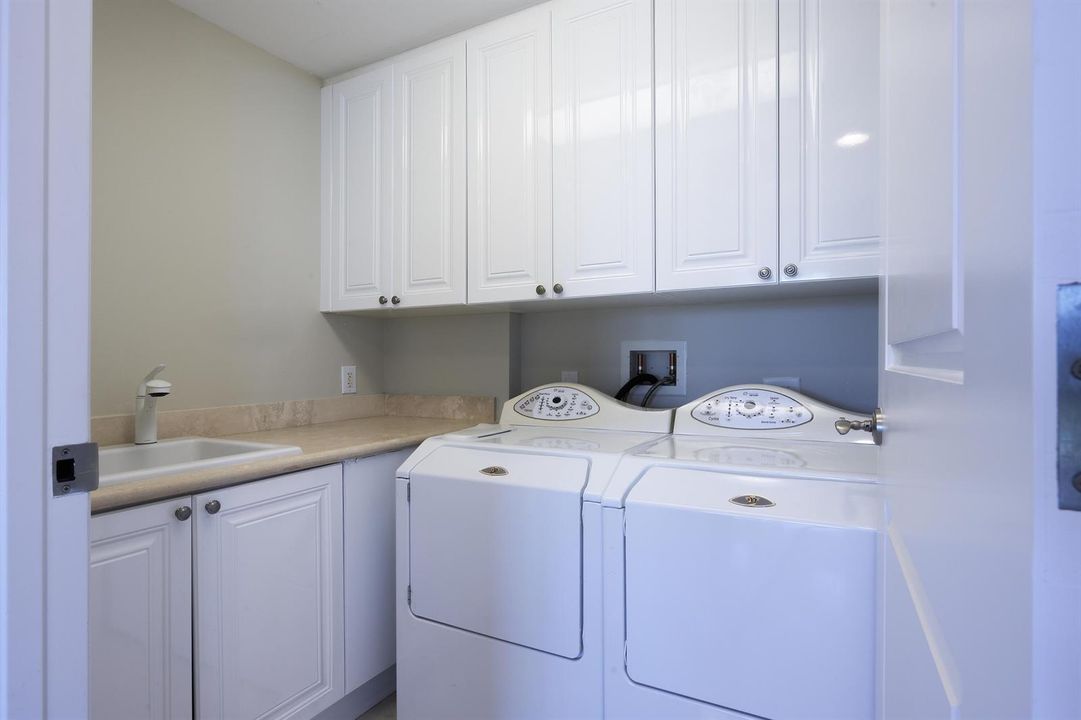 2700 N Ocean Drive Apt 306b-print-007-01