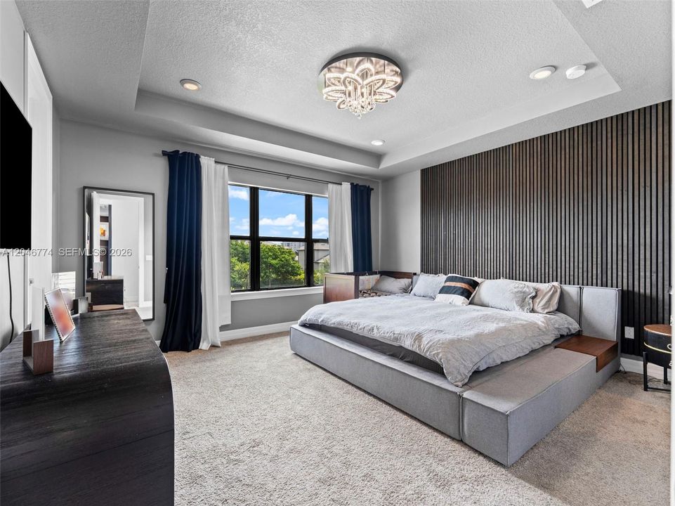 На продажу: $879,999 (3 спален, 2 ванн, 2188 Квадратных фут)