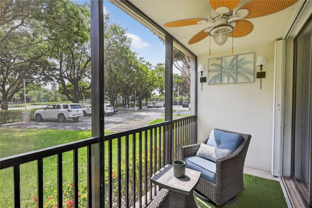 En Venta: $449,000 (2 camas, 2 baños, 1482 Pies cuadrados)